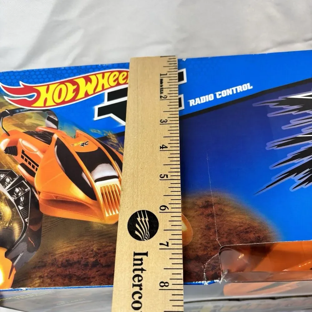 Hot Wheels RC Terrain Twister 2015 Amphibious Vehicle Land Water Snow Sealed